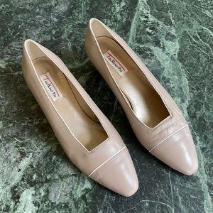 Talbots. Made in Italy. 9 1/2. Chunk heel. 1 1/4